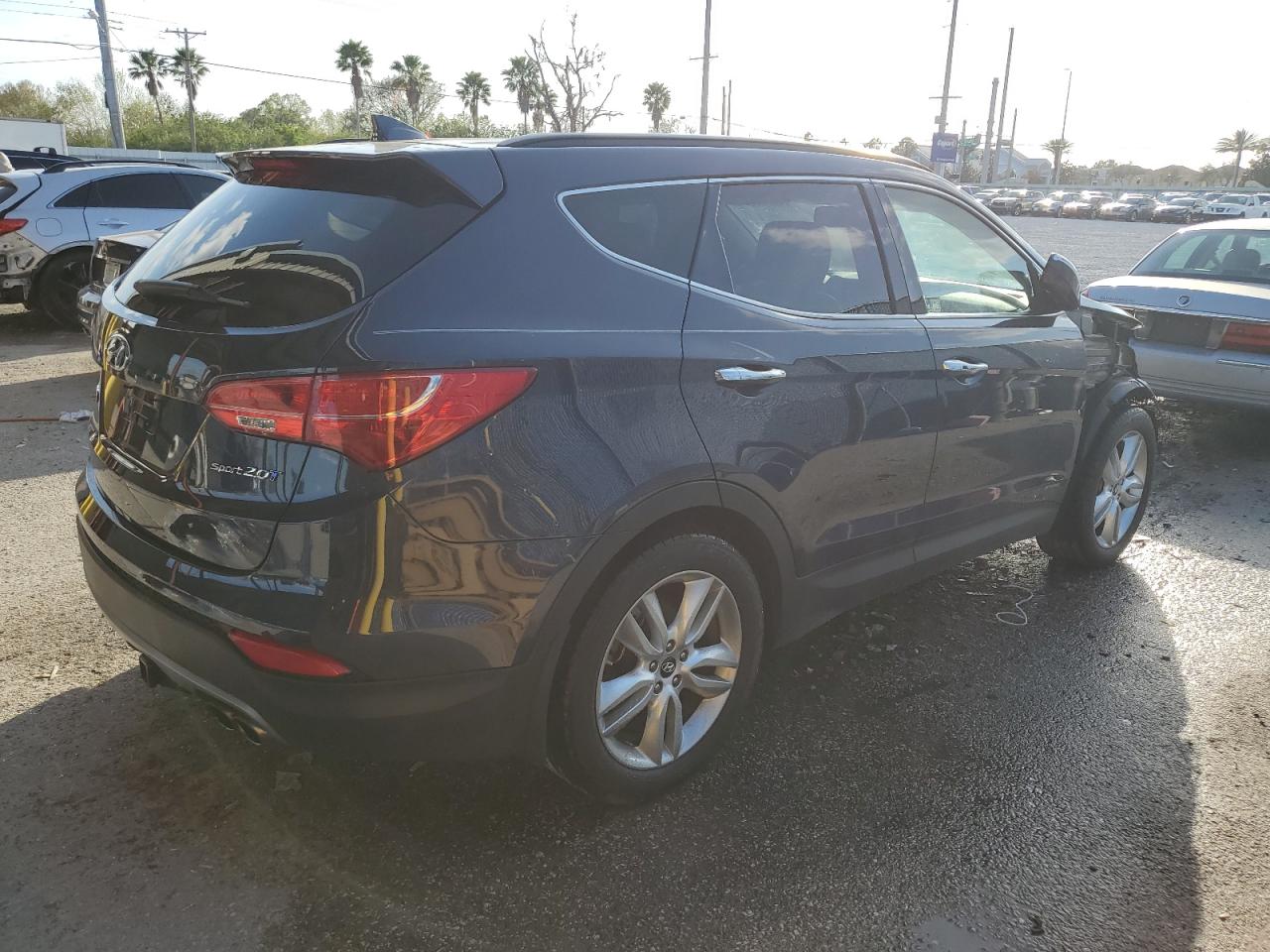 2013 Hyundai Santa Fe - Image 3