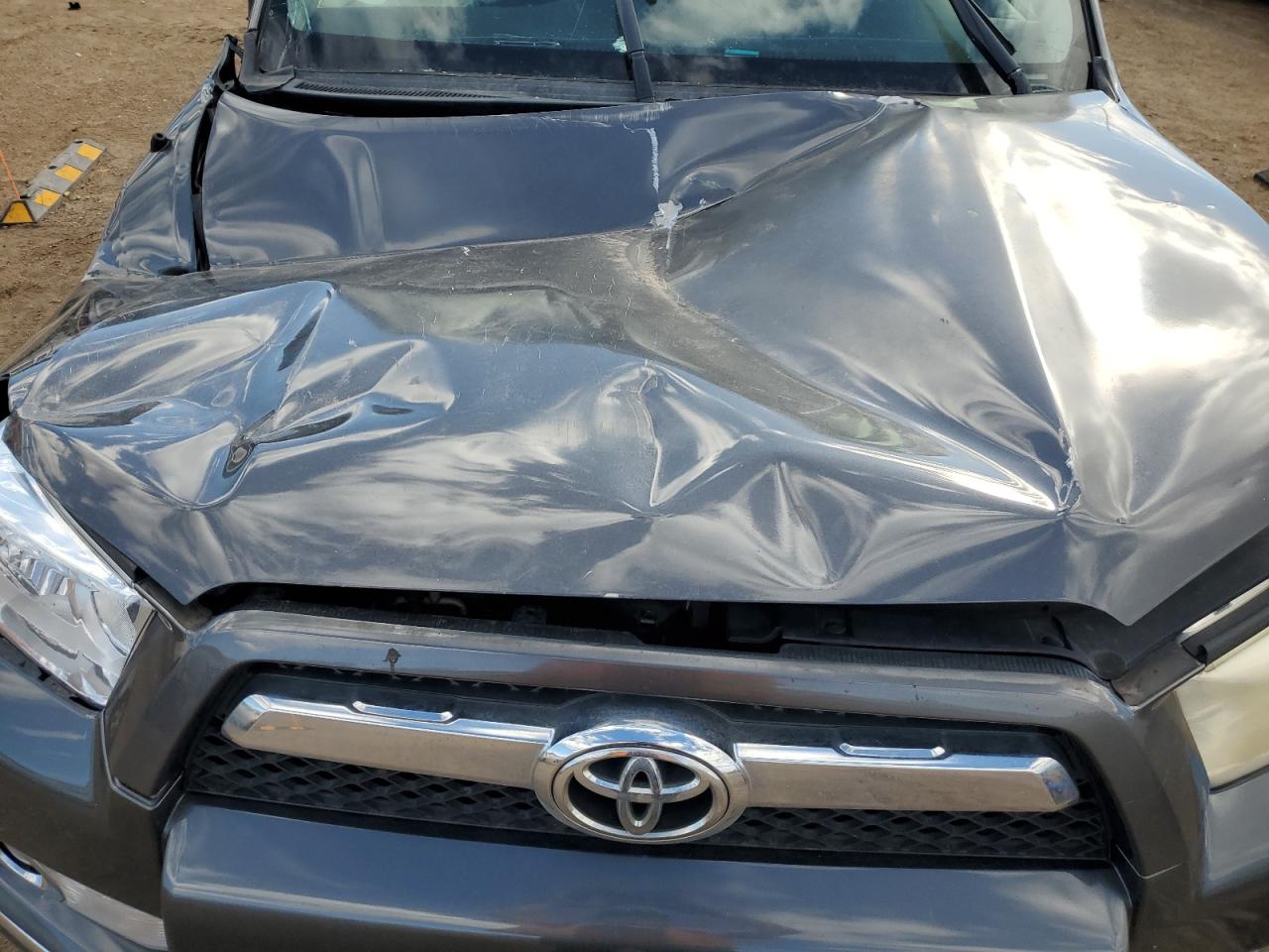 2013 Toyota 4Runner - Image 13