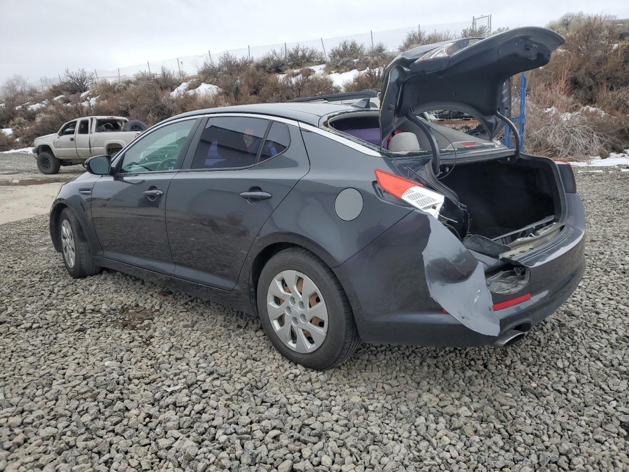 2011 Kia Optima - Image 2