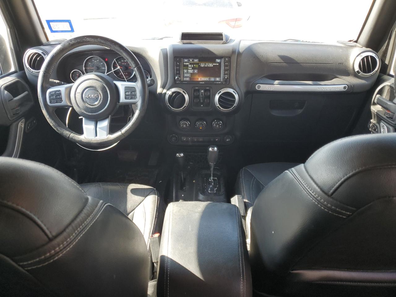 2016 Jeep Wrangler - Image 8