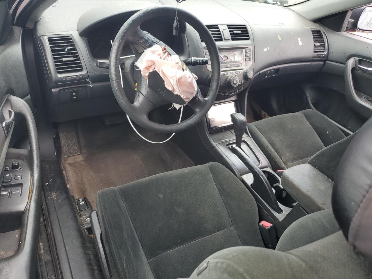 2007 Honda Accord - Image 8