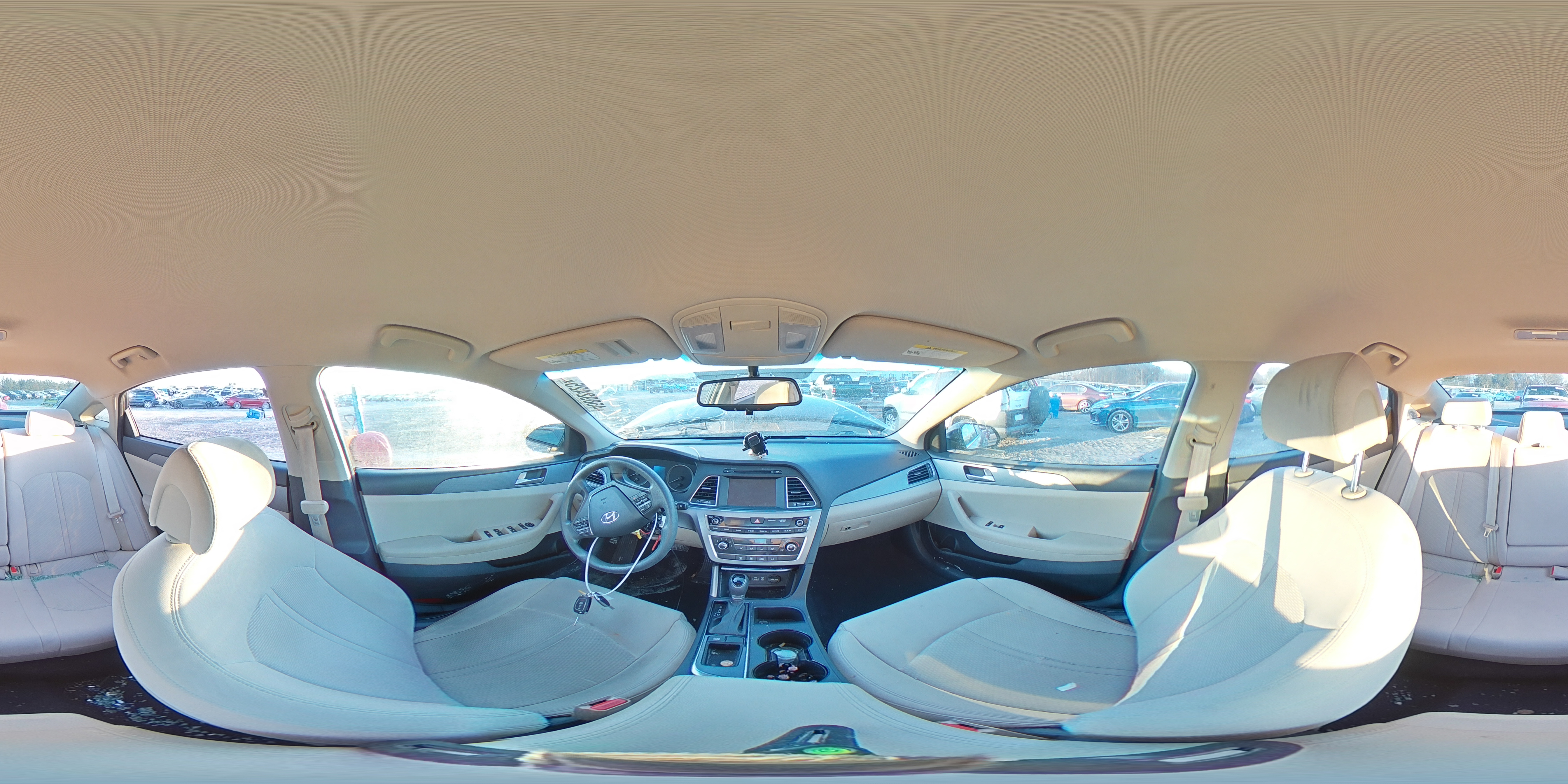 2016 Hyundai Sonata - Image 12