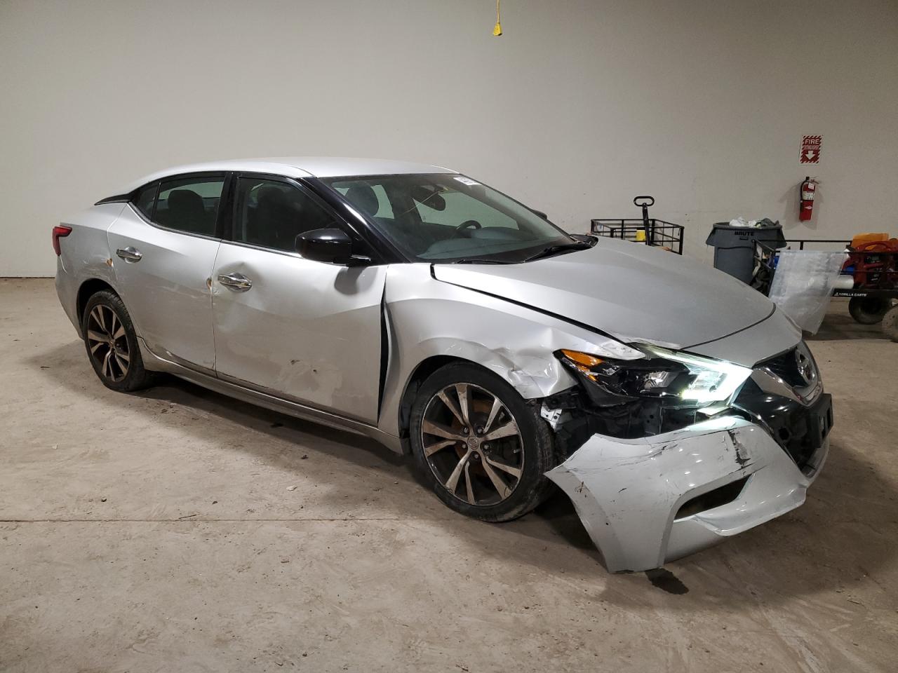 2016 Nissan Maxima - Image 4