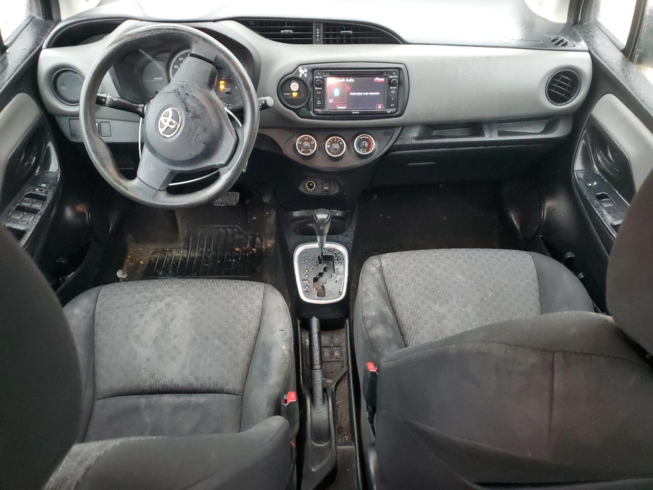 2016 Toyota Yaris - Image 8