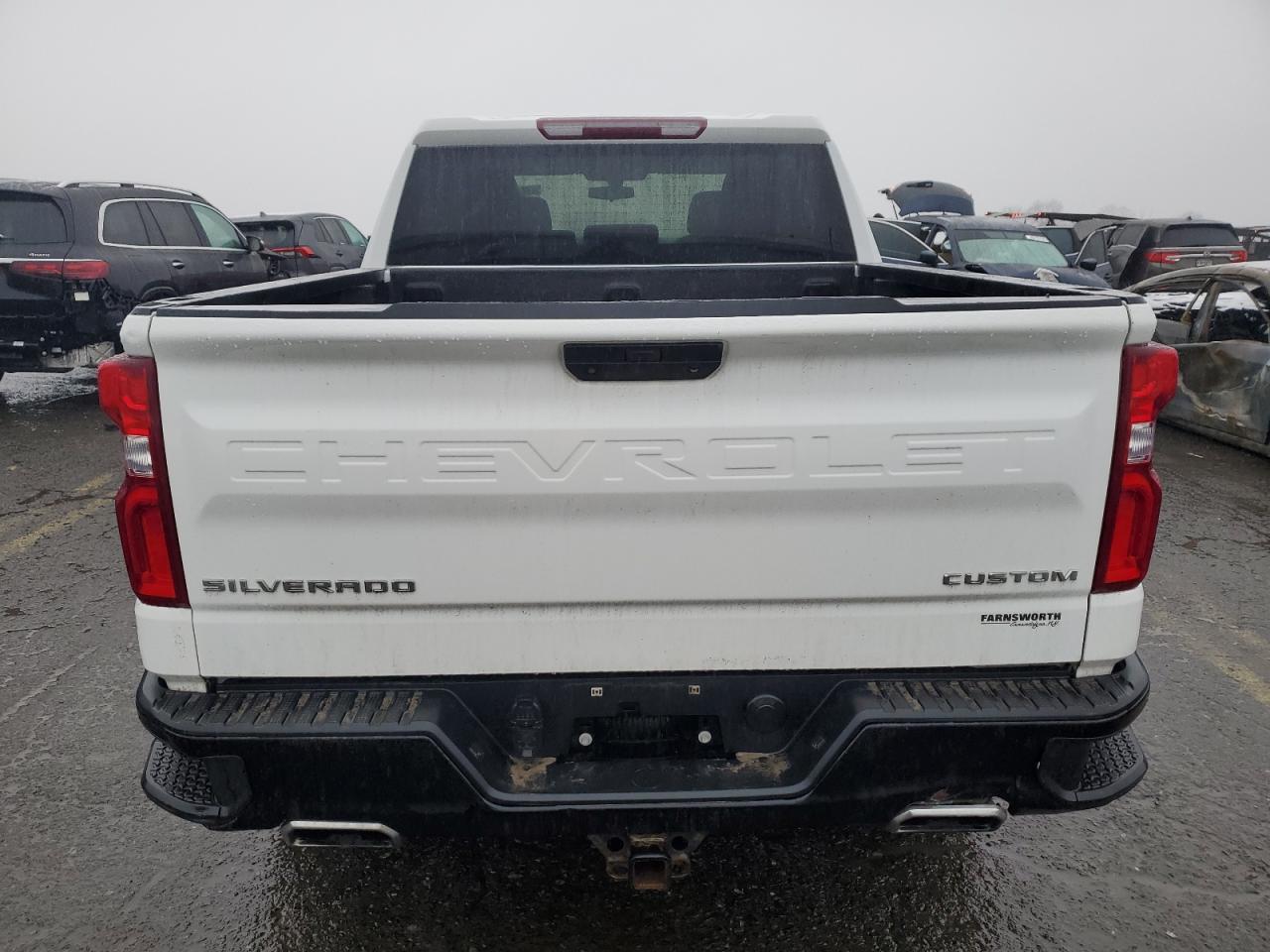 2020 Chevrolet Silverado - Image 6