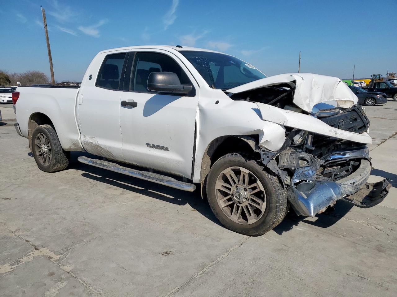 2013 Toyota Tundra - Image 4