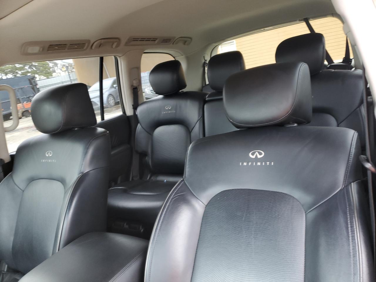 2011 Infiniti QX56 - Image 10