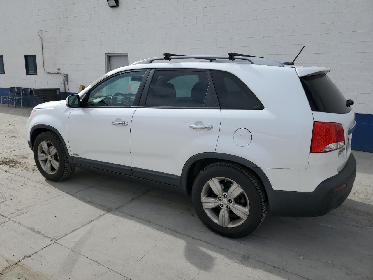 2013 Kia Sorento - Image 2
