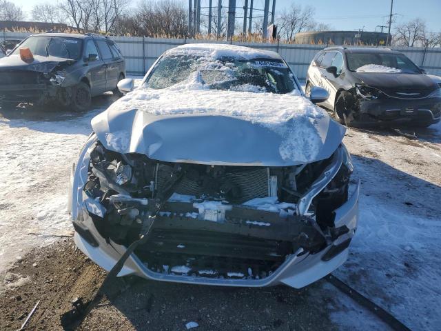  NISSAN ALTIMA 2019 Серебристый