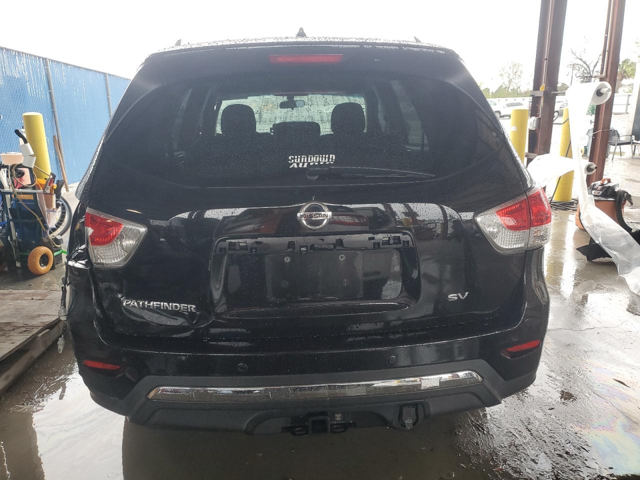 2014 Nissan Pathfinder - Image 6