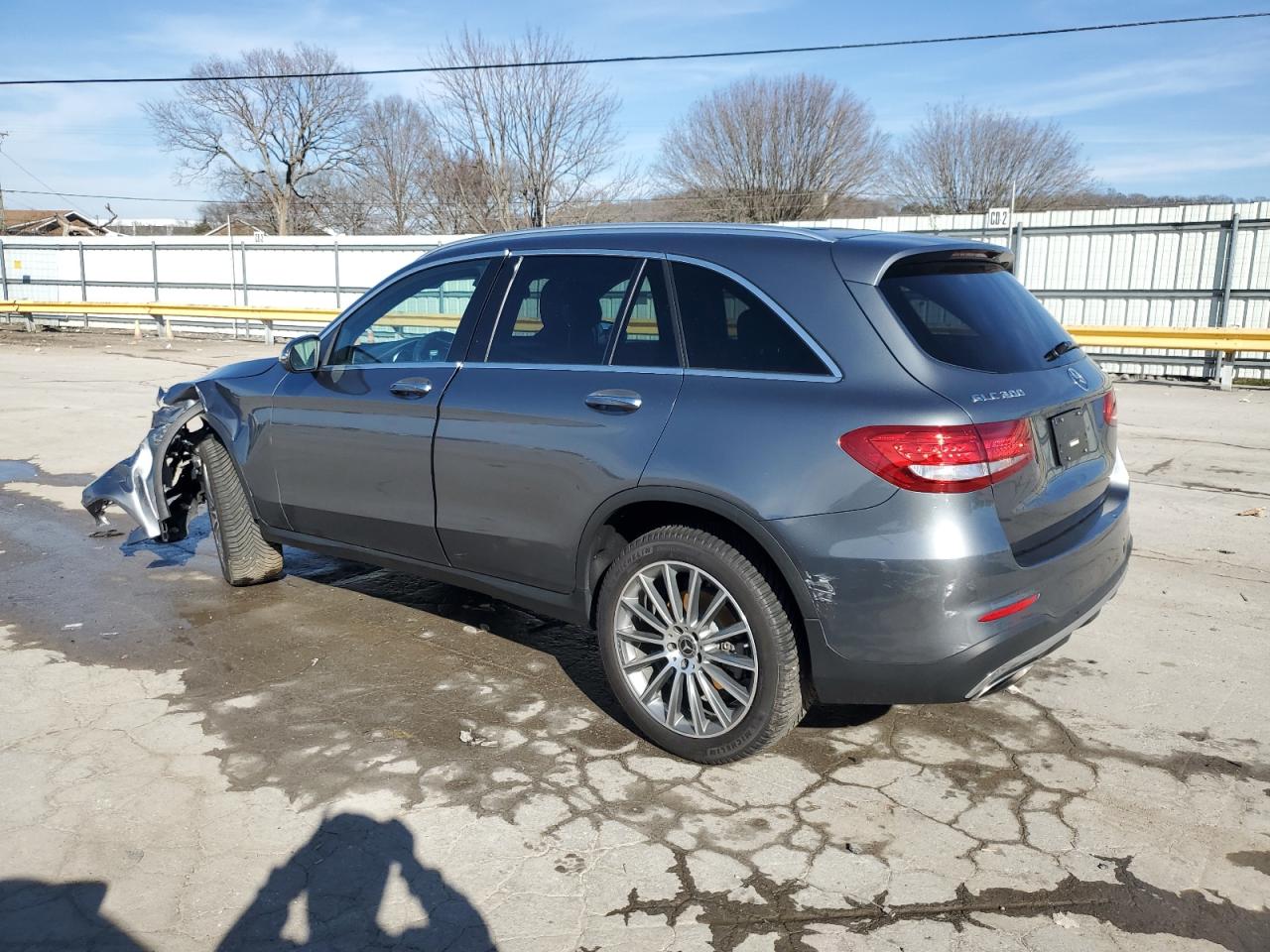 2018 Mercedes-Benz GLC - Image 2