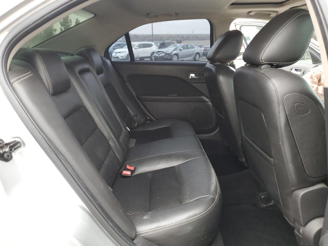 2009 Ford Fusion - Image 10