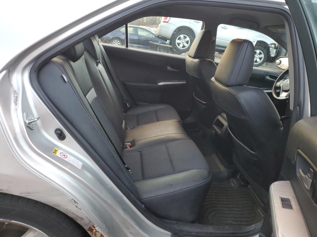 2012 Toyota Camry - Image 10