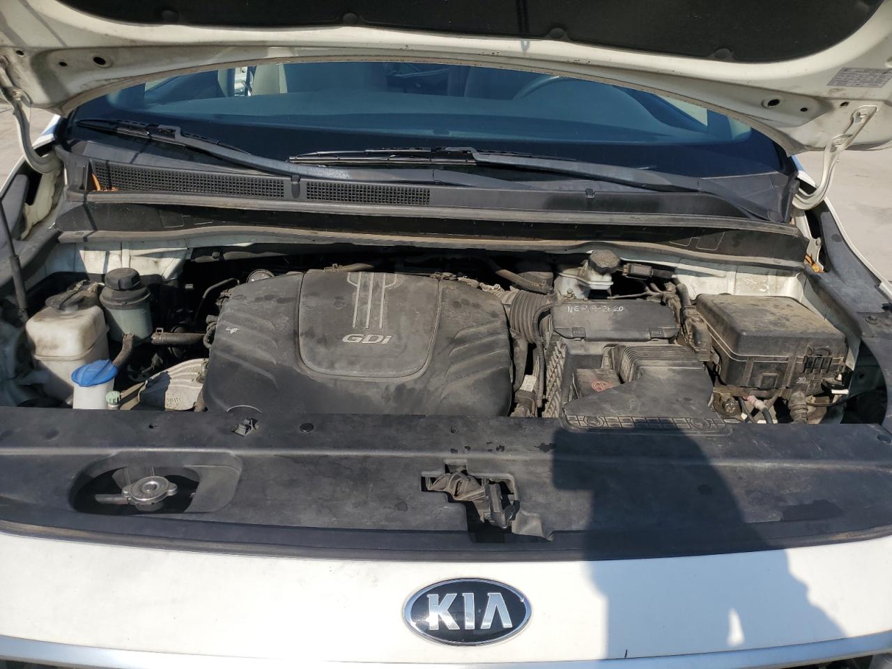 2015 Kia Sedona - Image 14