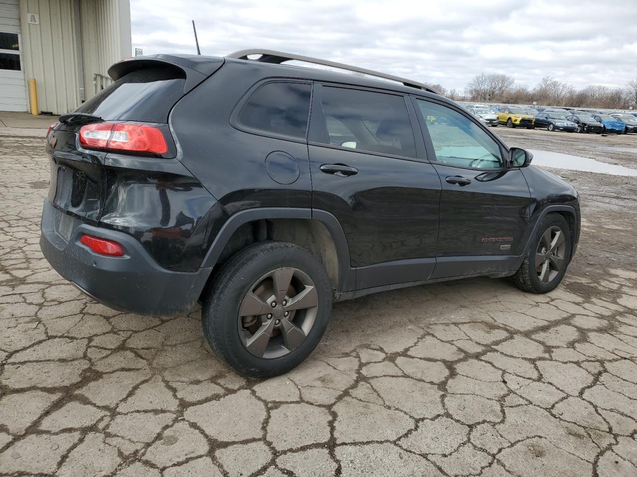 2016 Jeep Grand Cherokee - Image 3