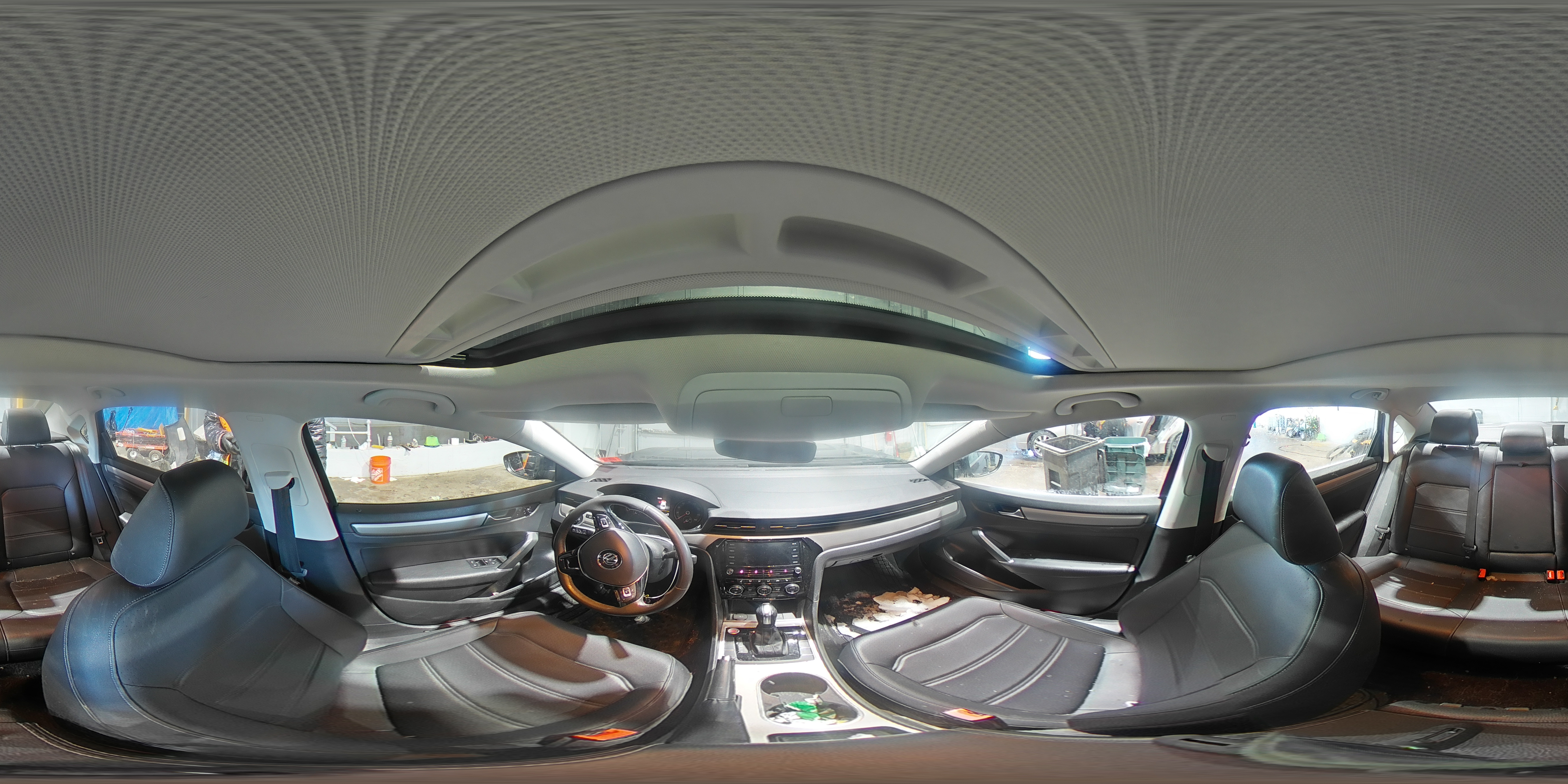 2021 Volkswagen Passat - Image 13