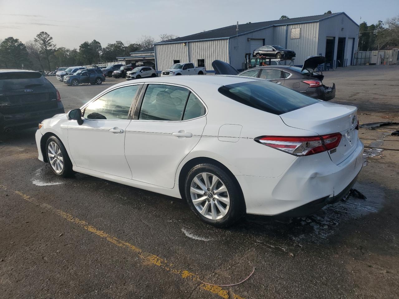 2018 Toyota Camry - Image 2
