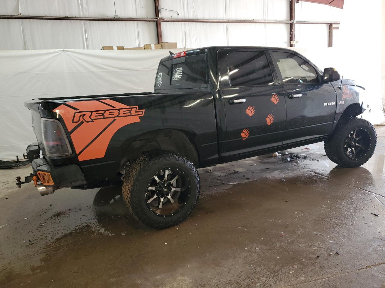 2015 RAM 1500 - Image 3