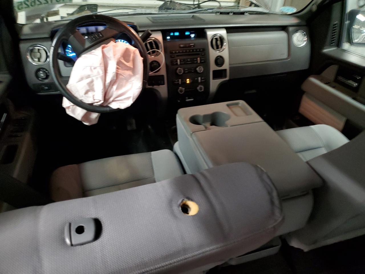 2012 Ford F-150 - Image 8