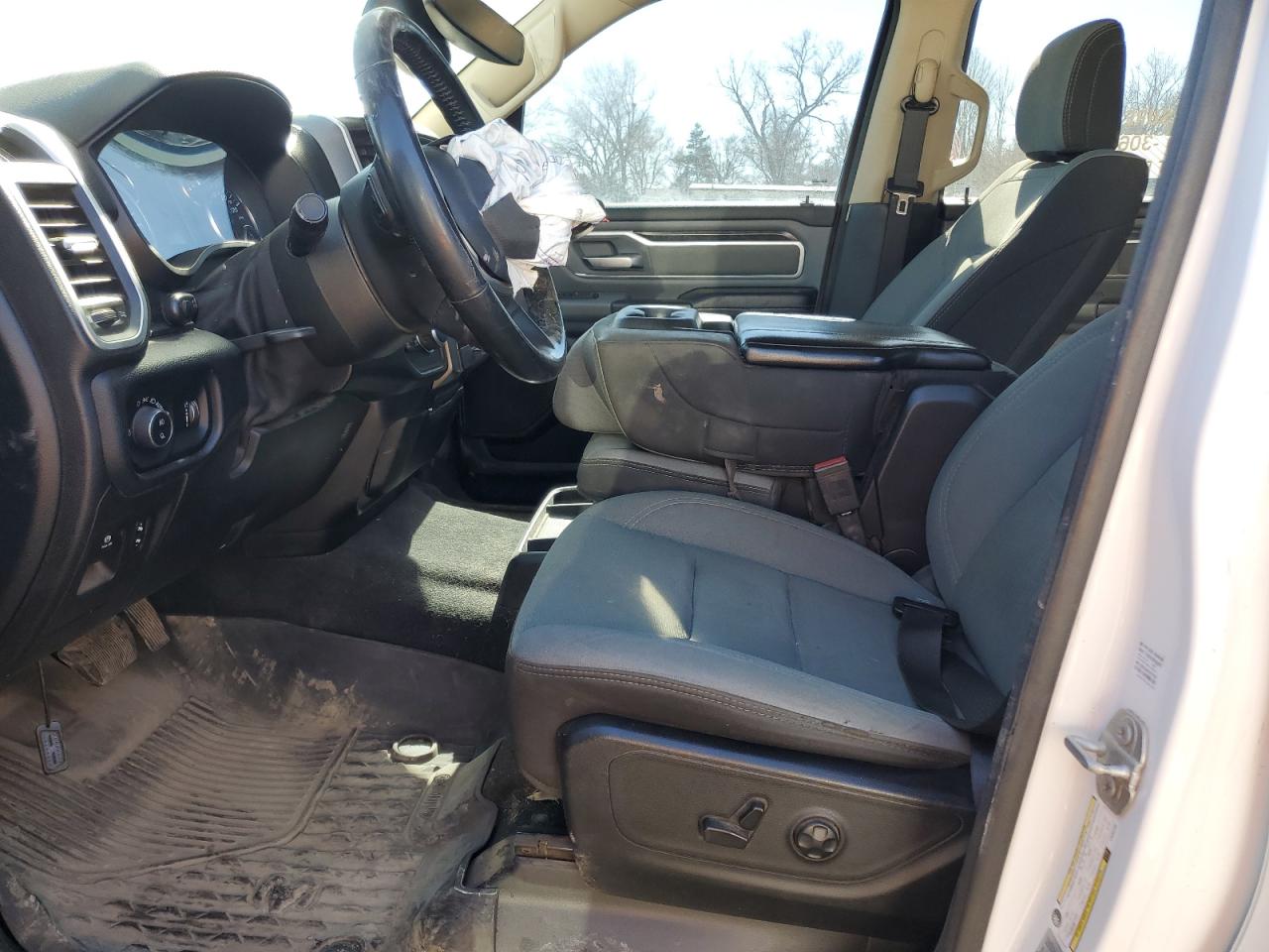 2020 Ram 1500 Big Horn/Lone Star VIN: 1C6SRFFT1LN332286 Lot: 45962685