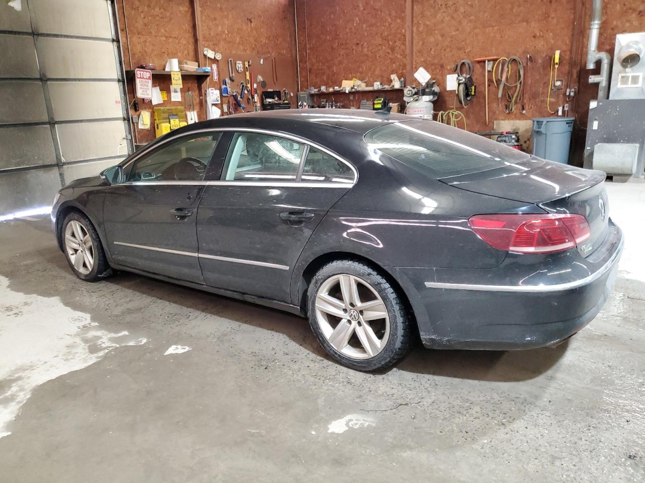 2013 Volkswagen Passat CC - Image 2