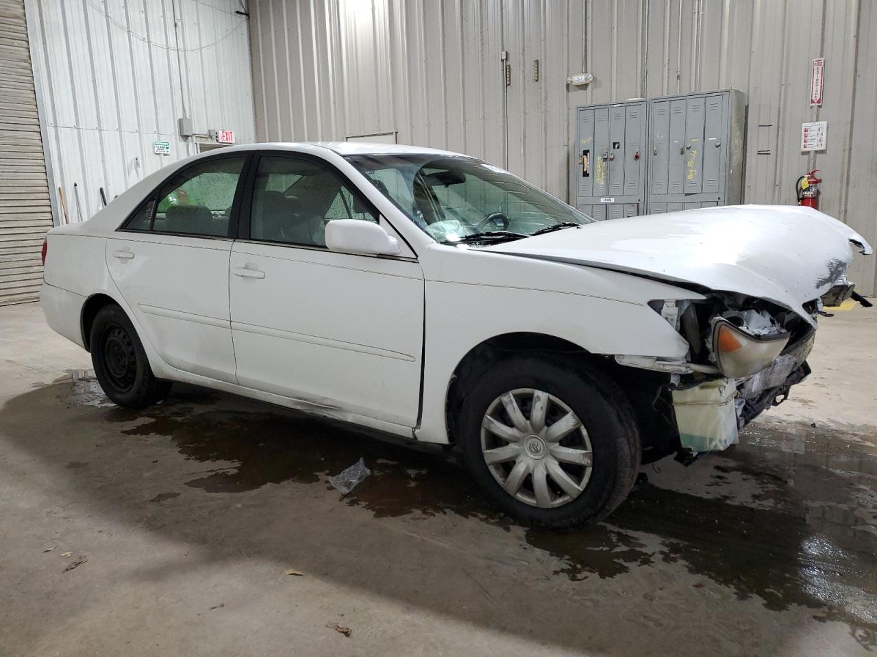 2006 Toyota Camry - Image 4