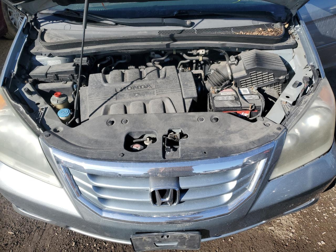 2010 Honda Odyssey - Image 12