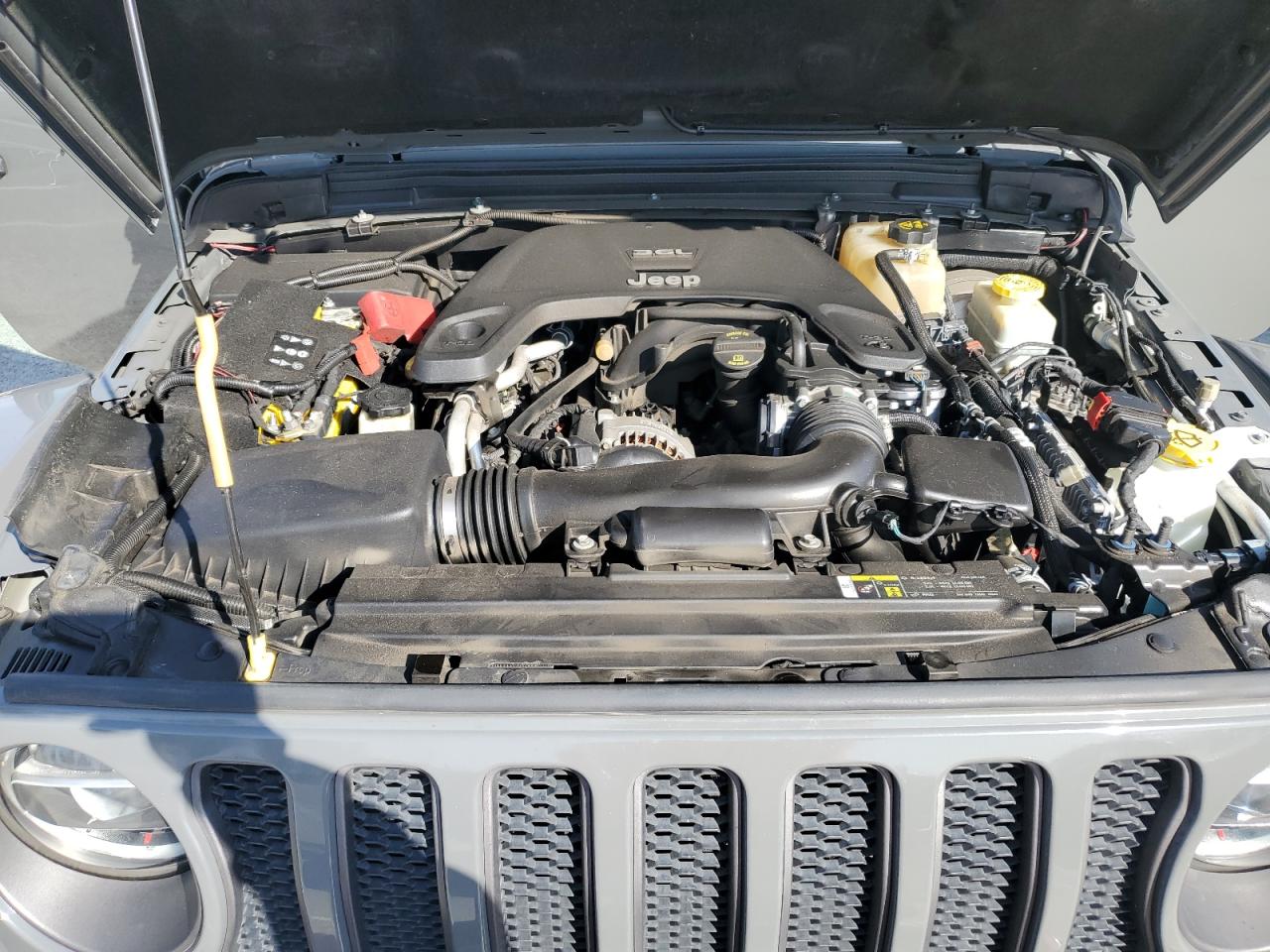 2019 Jeep Wrangler - Image 11