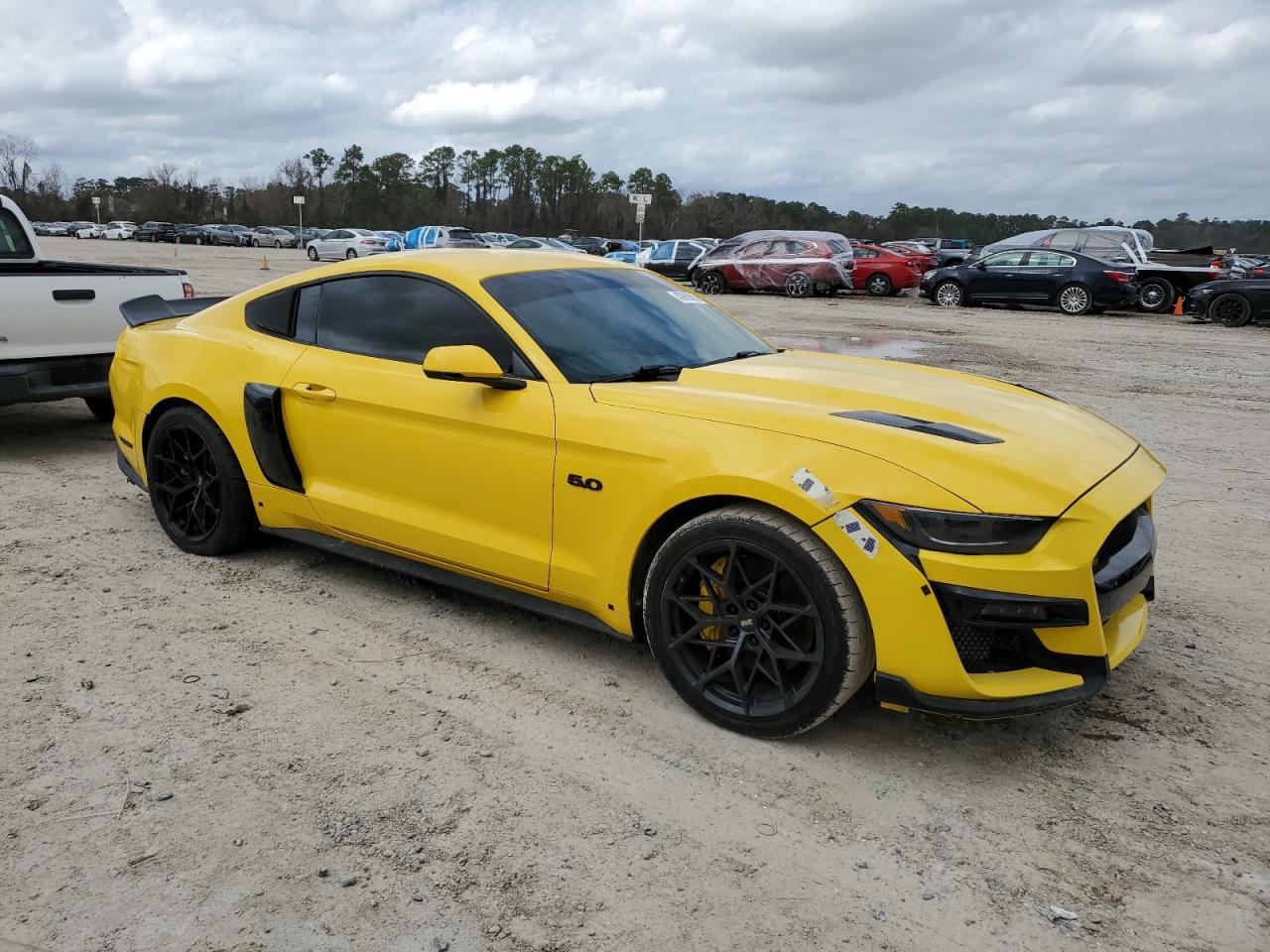 2015 Ford Mustang - Image 4