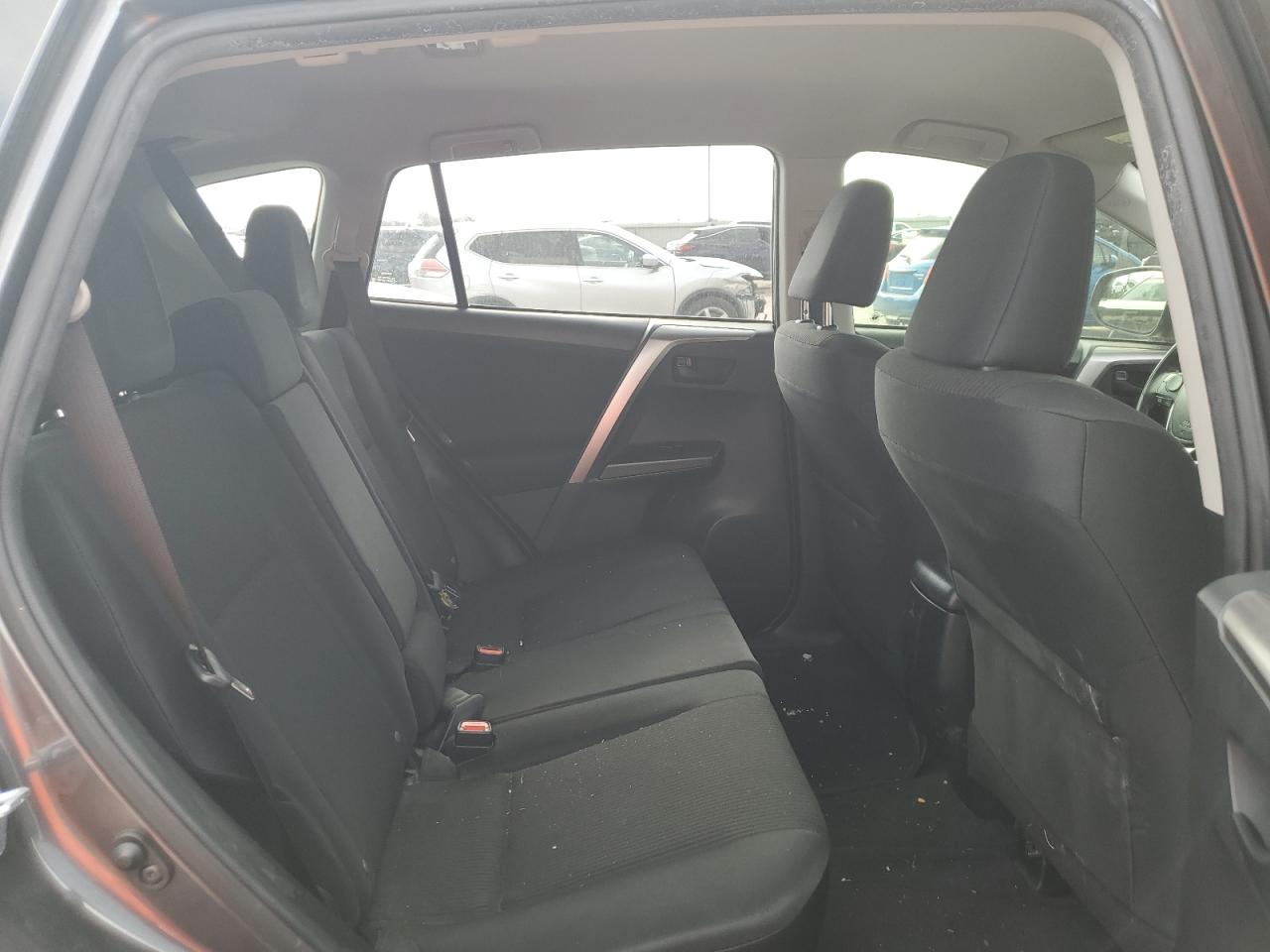 2018 Toyota RAV 4 - Image 11