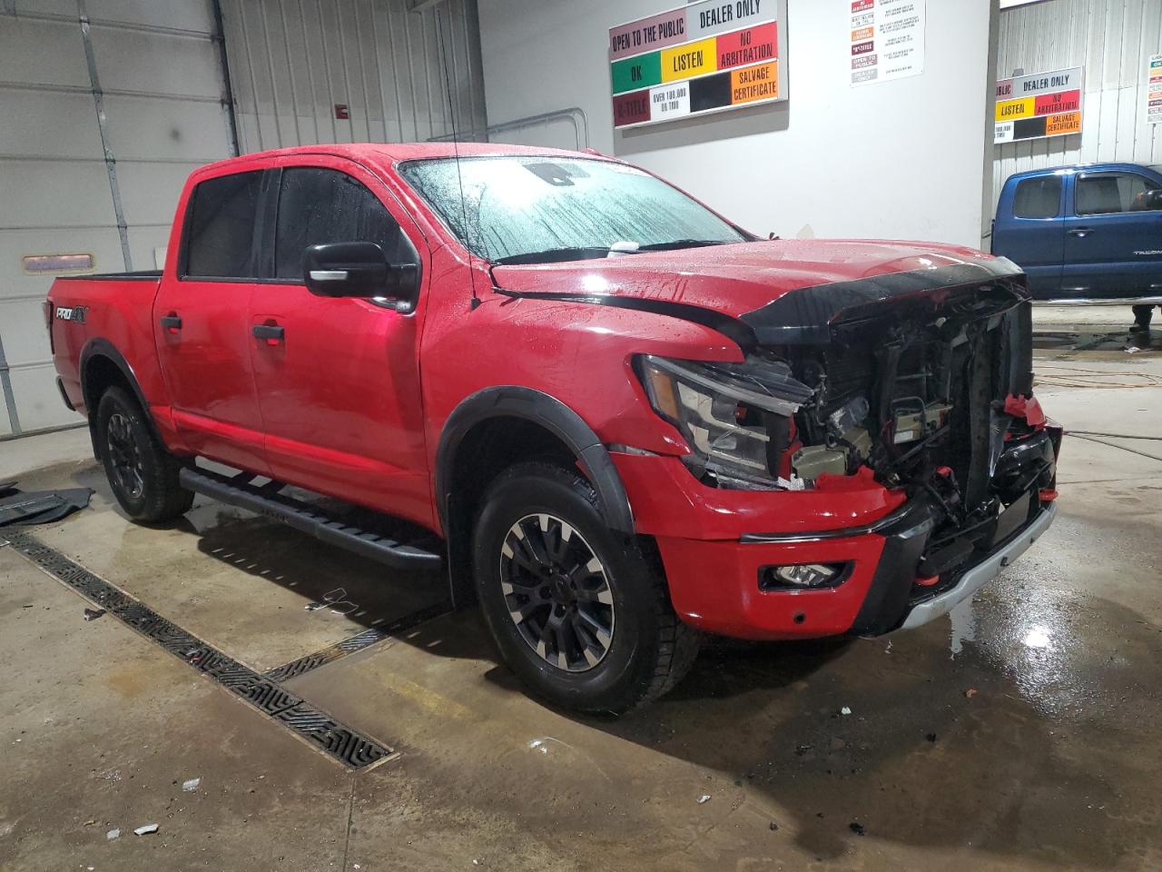 2021 Nissan Titan - Image 4