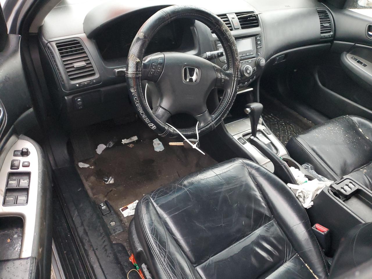 2005 Honda Accord - Image 8