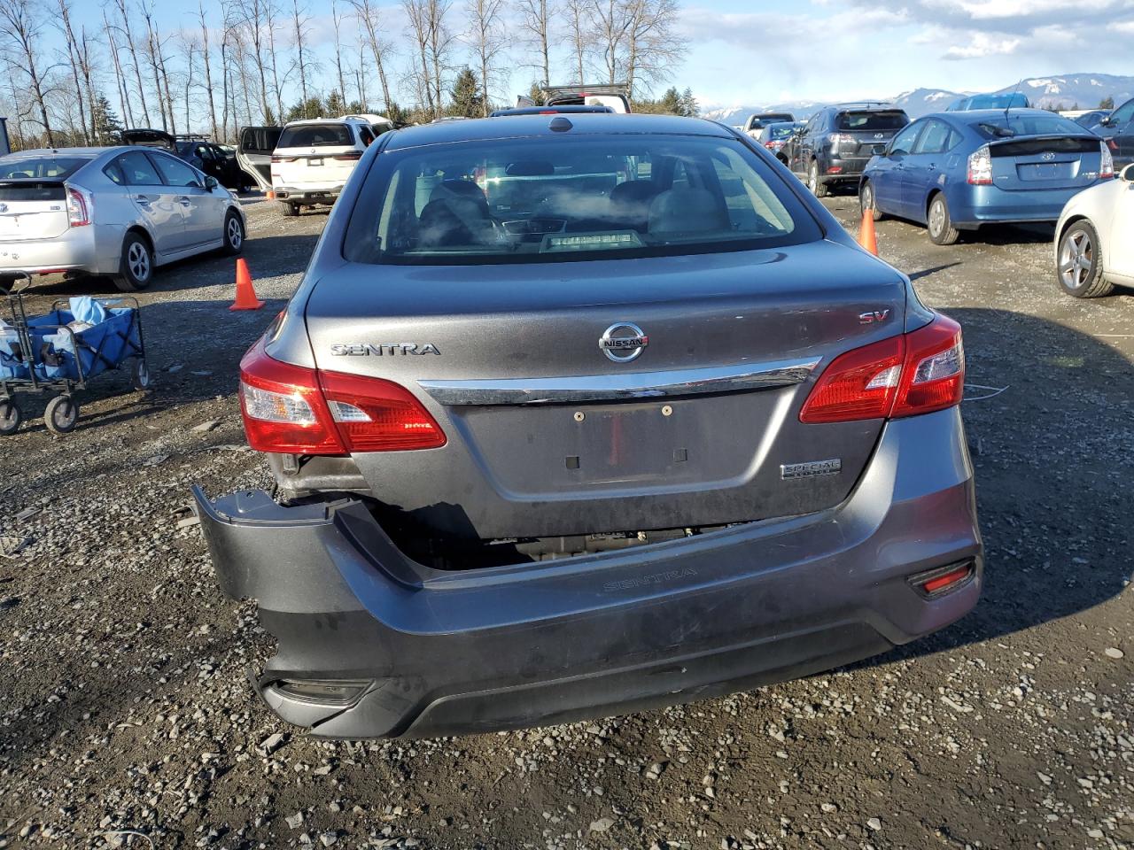 2019 Nissan Sentra - Image 6
