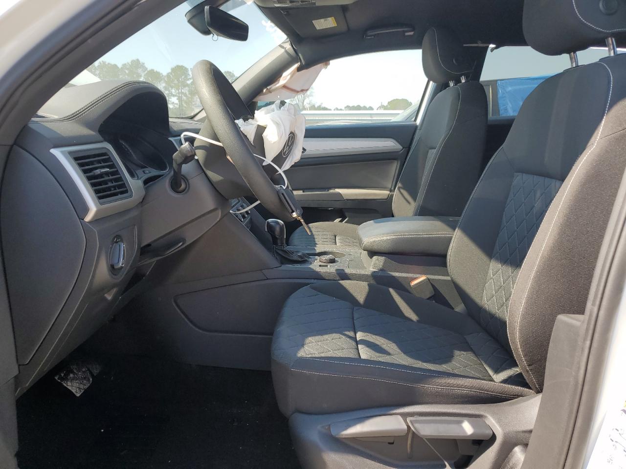 2021 Volkswagen Atlas - Image 7