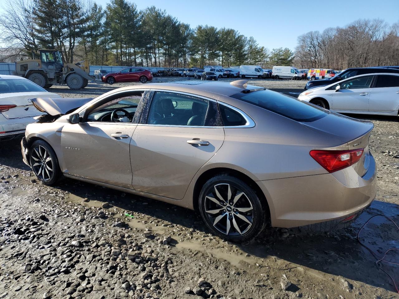 2018 Chevrolet Malibu - Image 2