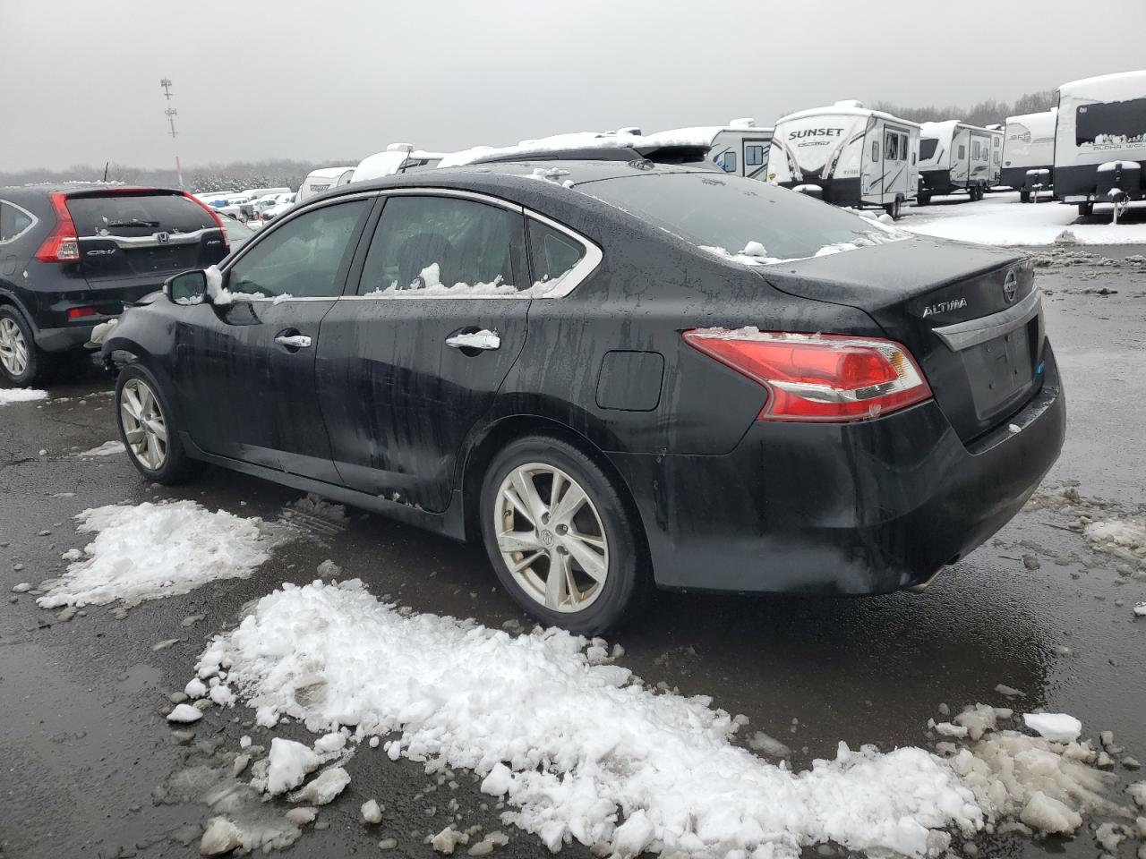 2013 Nissan Altima - Image 2