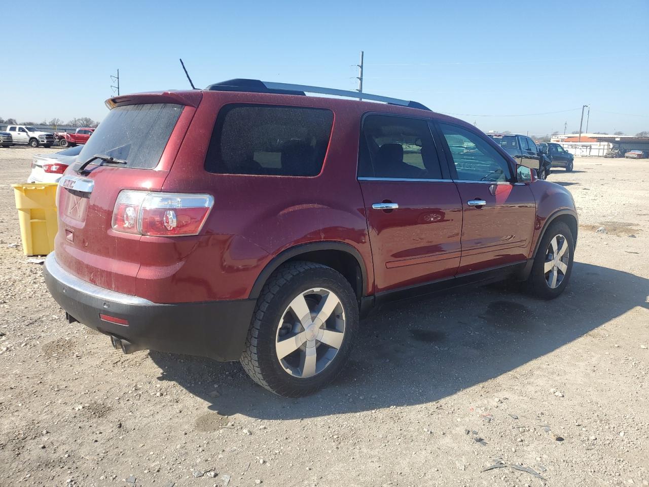 2011 GMC Acadia - Image 3