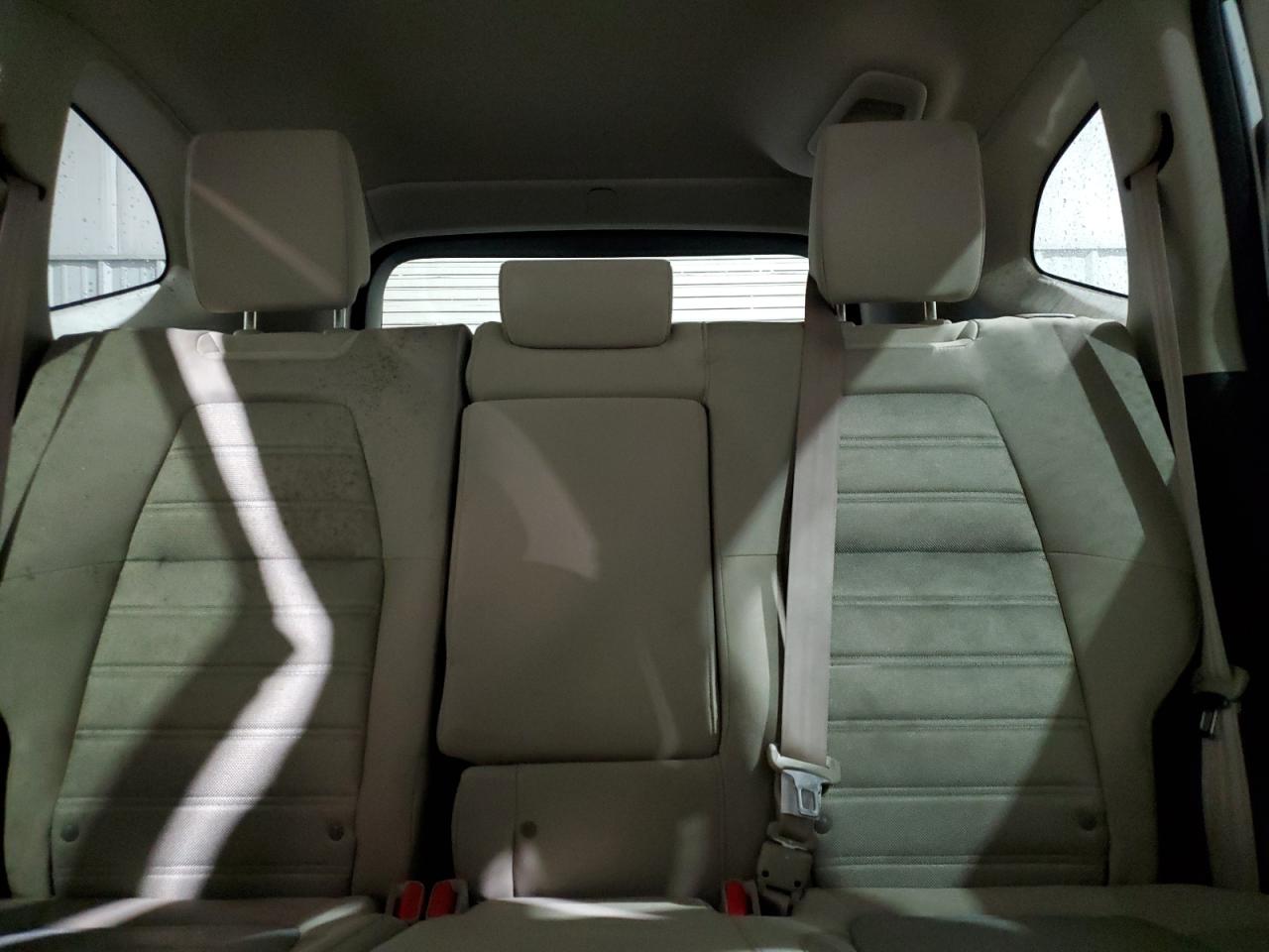 2017 Honda CR-V - Image 10