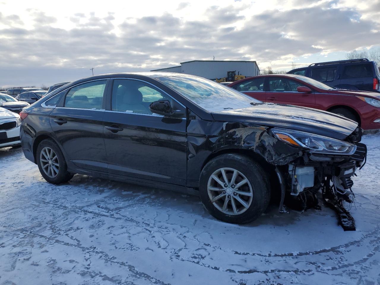 2019 Hyundai Sonata - Image 4