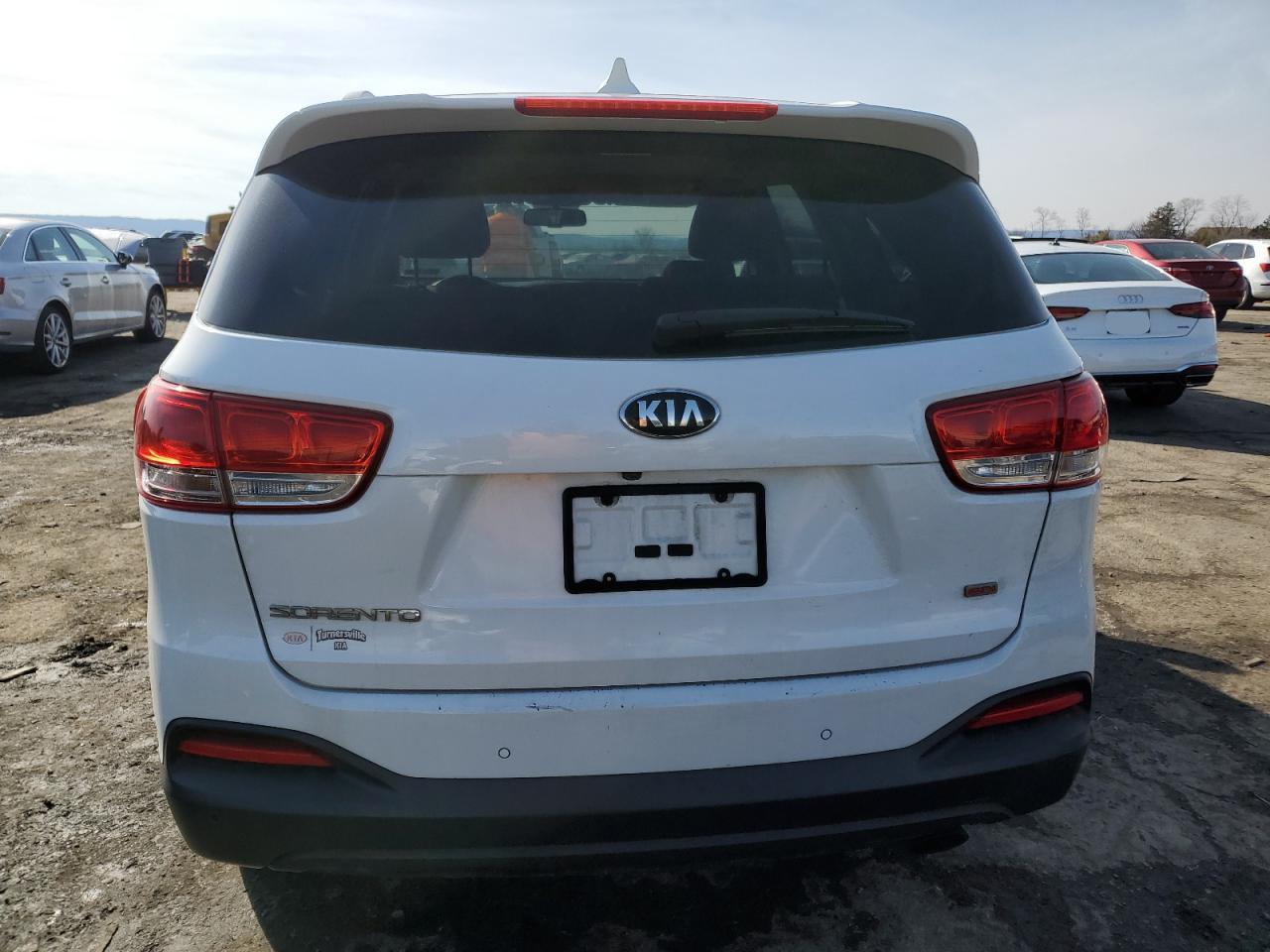 2016 Kia Sorento - Image 6