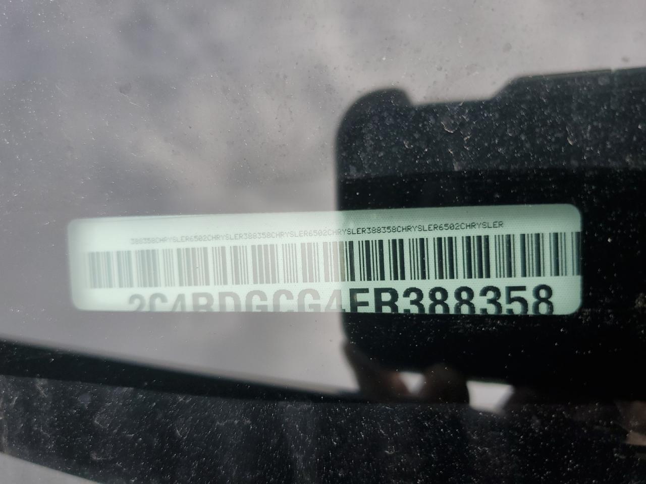 2014 Dodge Caravan - Image 16