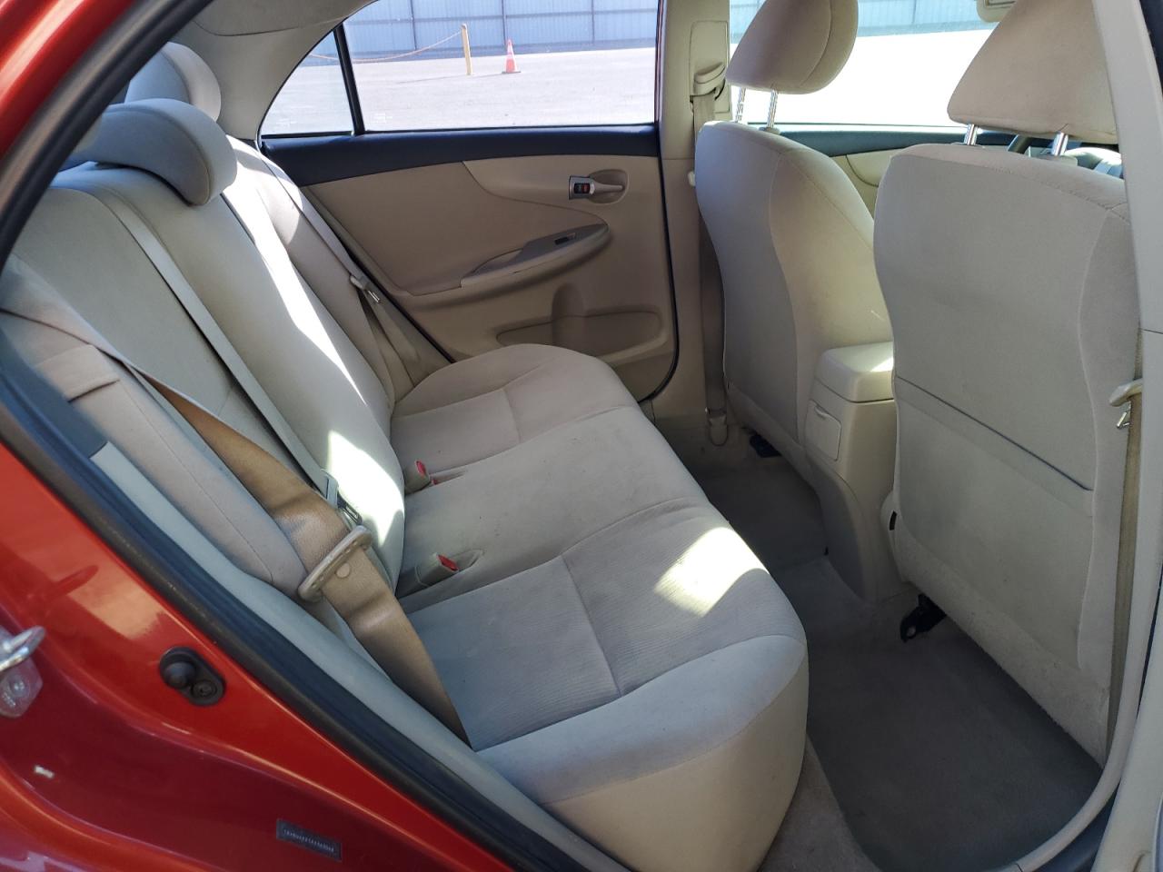 2010 Toyota Corolla - Image 10