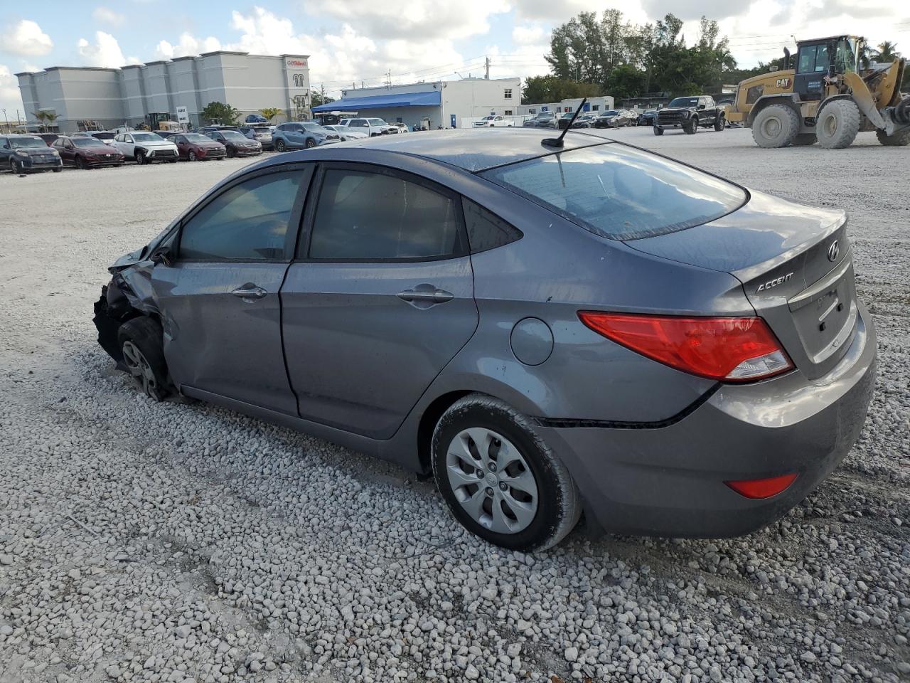 2015 Hyundai Accent - Image 2