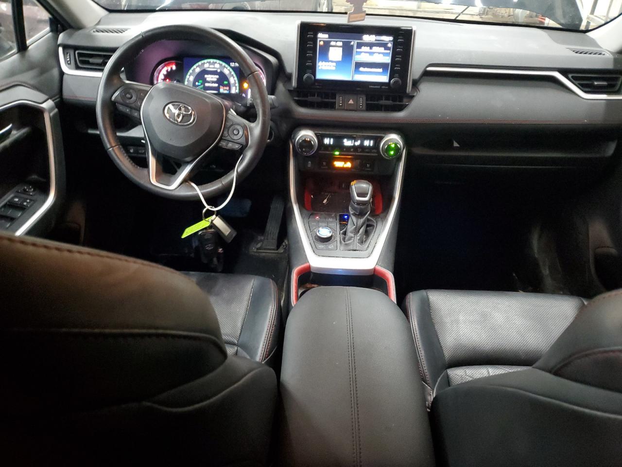 2020 Toyota RAV 4 - Image 8