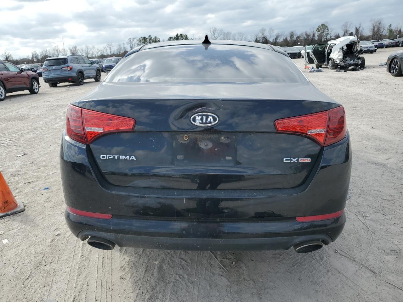 2012 Kia Optima - Image 6