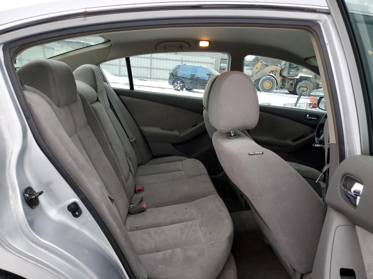 2007 Nissan Altima - Image 10