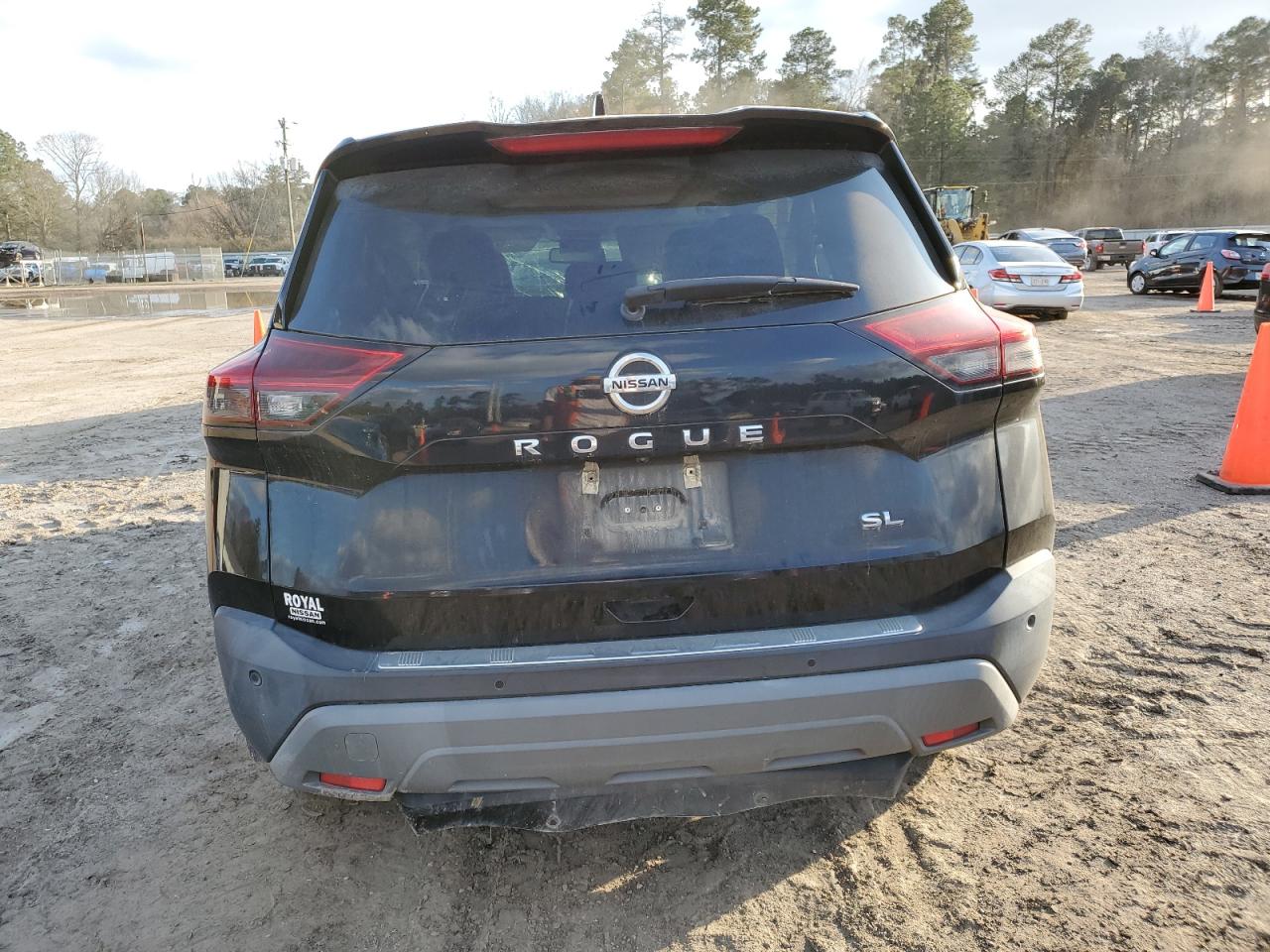 2021 Nissan Rogue - Image 6