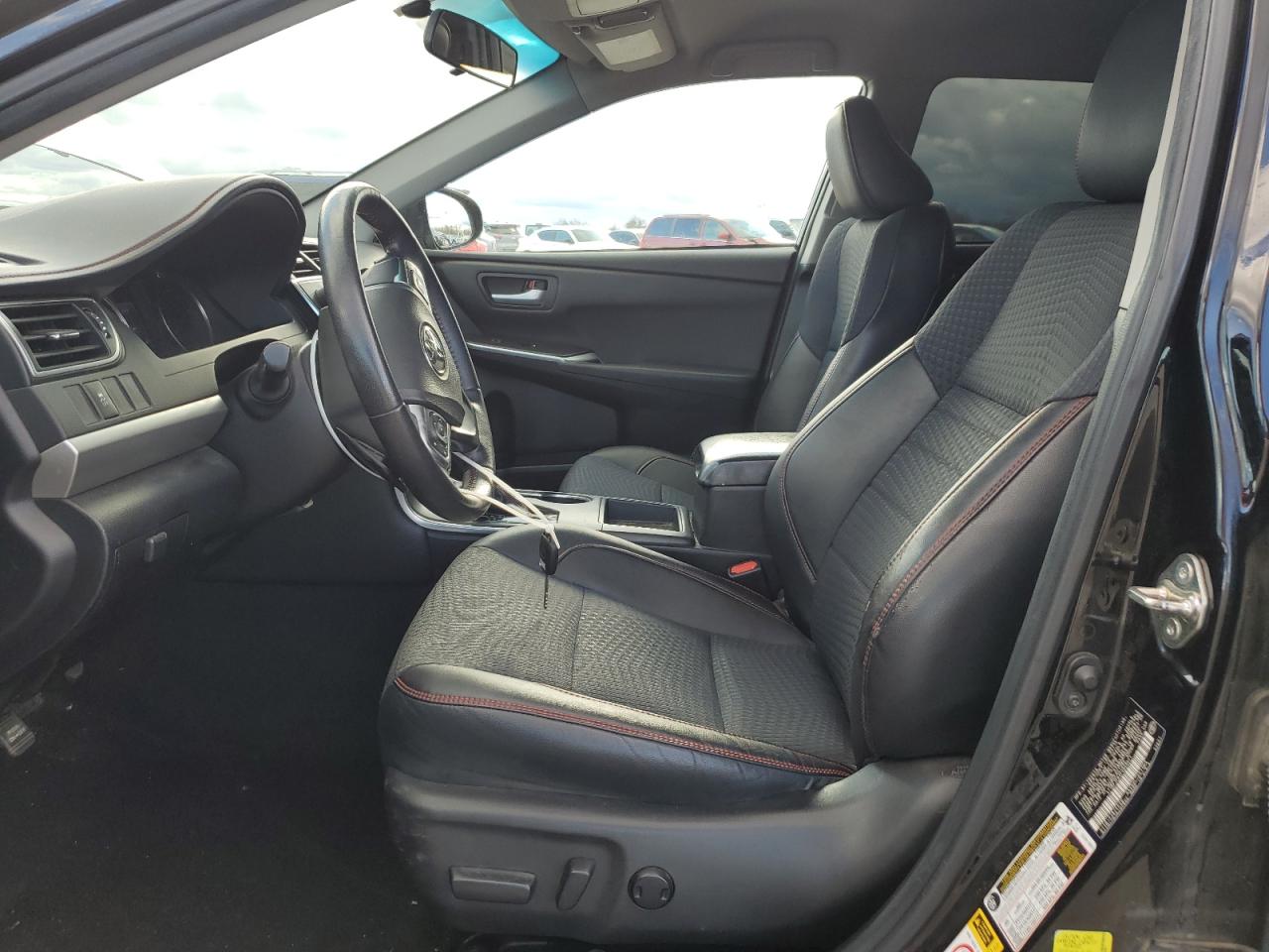 2015 Toyota Camry - Image 7