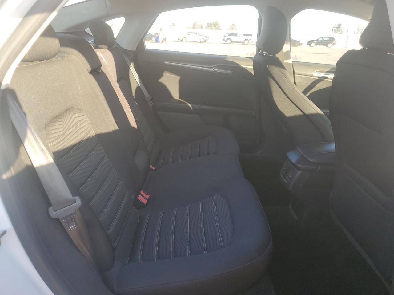 2016 Ford Fusion - Image 10