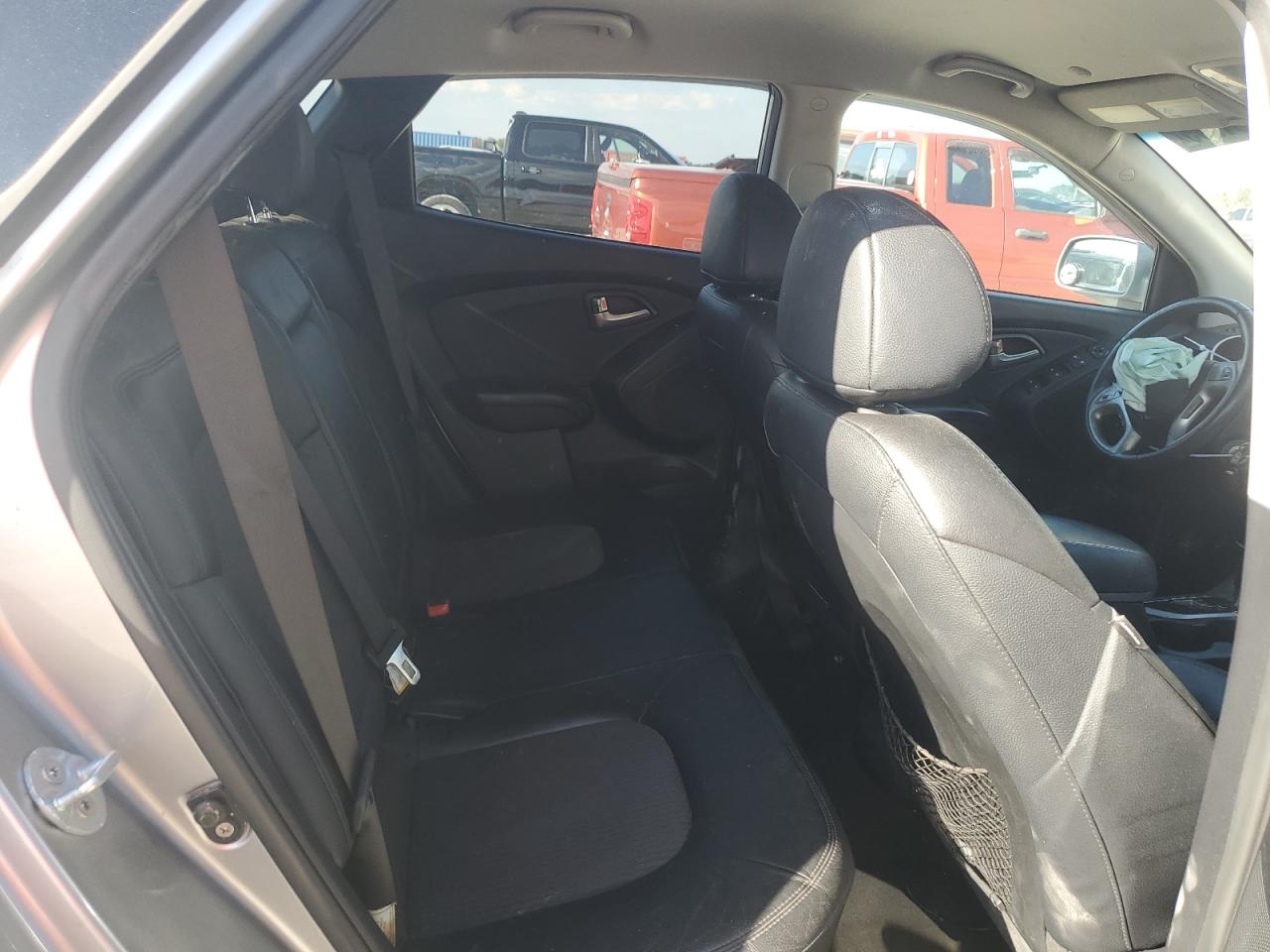 2013 Hyundai Tucson - Image 10